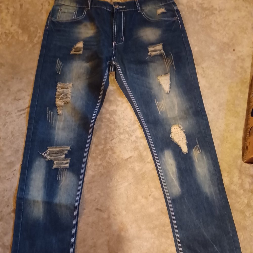 36x32 mens distressed jeans NEW